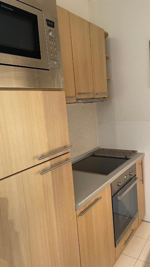 Luka 1718 Apartments Beograd Eksteriør billede