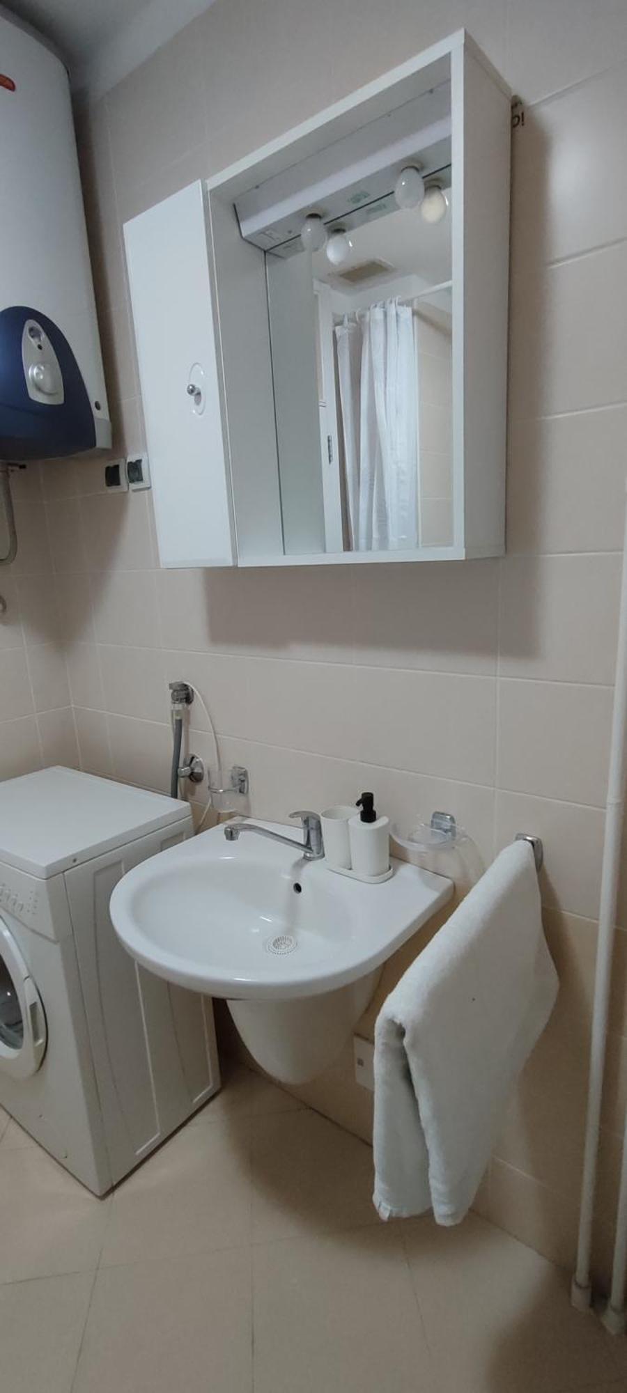 Luka 1718 Apartments Beograd Eksteriør billede